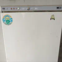 فریزر کاملا سالم بدون هیچ مشکل