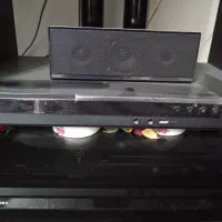 تلویزیون 42 اینچ سامسونگ. با میز شیشه ای|تلویزیون و پروژکتور|سمنان, |دیوار