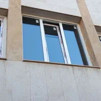 پنجره upvc یوپیویسی یراق دوحالته