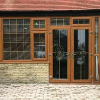 درب و پنجره پی وی سی|مصالح و تجهیزات ساختمان|معصومیه, |دیوار