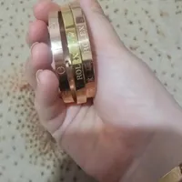 دستبند رولکس وکارتیر رنگ ثابت