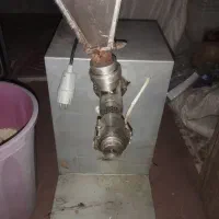 دستگاه روغن گیری کنجد و سیاهدانه و ...