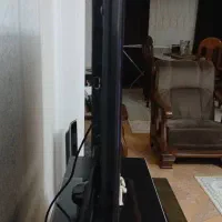 تلویزیون ۴۰ اینچ ال ای دی همراه زیر تلویزیونی|تلویزیون و پروژکتور|رشت, رشتیان|دیوار