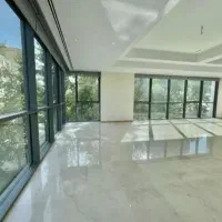 ۱۲۵ متر مدرن/بر اصلی /ویو‌مشجر/شیشه ها تماما قدی