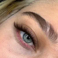 اکستنشن مژه ، لیفت و لمینت مژه و ابرو