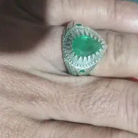 انگشتر زمرد اشکی