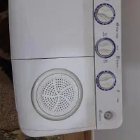 مینی واش برای لباس کودک.|ماشین لباسشویی و خشک‌کن لباس|لاهیجان, کوی زمانی|دیوار