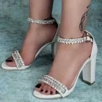 کفش مجلسی پاشنه بلند تنگ