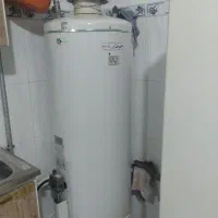 آبگرمکن ایستاده در حد نو قیمت مناسب