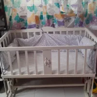 تخت کنارمادر درحدنو