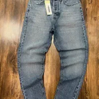 استخدام صنعتی زن (خانم)