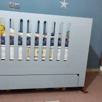 تخت کودک به همراه خوشخواب|تخت و صندلی بچه|ساری, |دیوار