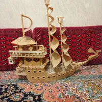کشتی چوبی زیبا