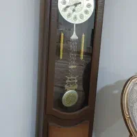 ساعت و آینه
