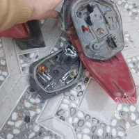 چراغ خطر عقب ۲۰۶ فرانسوی با کیت و لامپ|قطعات یدکی و لوازم جانبی|شیراز, شهرک بهار|دیوار