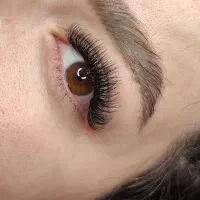 اکستنشن مژه با بهترین متریال