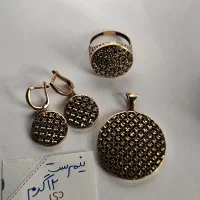 طلا قیمت۱۰۰بالا تابلو