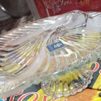 بستنی خوری و شیرینی خوری