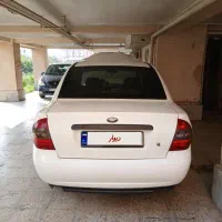 تیبا صندوقدار سفید مدل ۹۵ دوگانه