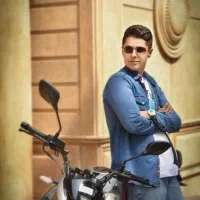 اتلیه تخصصی عکاسی دلانا