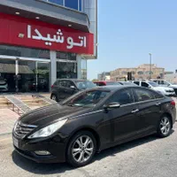 هیوندای سوناتا YF، مدل ۲۰۱۱ تیپ۳ فول