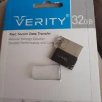 ۲ عدد فلش USB
