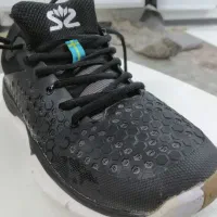 کفش بدمینتون و تنیس|کیف، کفش، کمربند|شاهینشهر, خبرنگار|دیوار