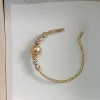یک لنگ گوشواره گم شده