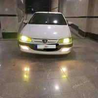 پژو پارس مدل ۹۳ بسیار تمیز و مرتب