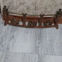 گارد جلو شومینه تمیز وسالم