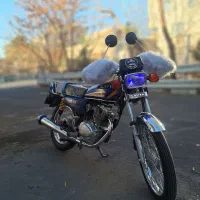 موتور هوندا ۱۲۵ عروسک