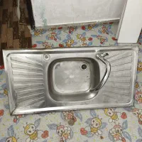 سینک تک لگن و شیر آب