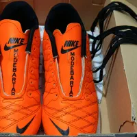 کفش فوتبال سایز 38.39