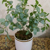 گل مصنوعی با گلدان