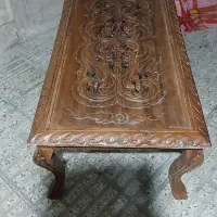 مقداری وسیله به فروش میرسد
