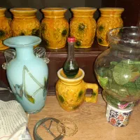 مقداری وسایل دکوری قدیمی زیبا|صنایع دستی و سایر لوازم تزئینی|لنگرود, |دیوار