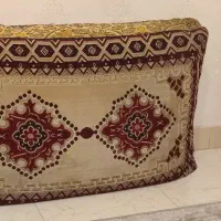 دو عدد پشتی سالم