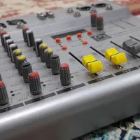 دایناکورد|صوتی و تصویری|رشت, بازار|دیوار