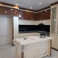 ۱۰۰متر،دوخواب،پارکینگ آسانسور