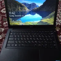 لپ تاپ|رایانه همراه|پیر سهراب, |دیوار