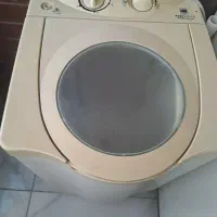 لباسشویی|ماشین لباسشویی و خشک‌کن لباس|فولادشهر, B6|دیوار