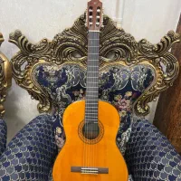 گیتار یاماها c70