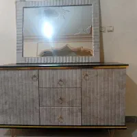 اینه کنسول و میز تی پایه استیل