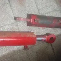 ۲عدد جک هیدرولیک|ماشینآلات صنعتی|میانه, |دیوار