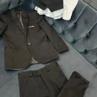 کت و شلوار پسرانه (۴تیکه)در حد نو