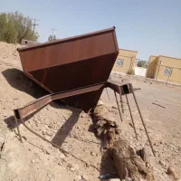 یک عددقیف بتون بزگ باپایه اماده بکارد|مصالح و تجهیزات ساختمان|فهرج, |دیوار