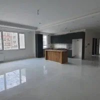 فروش ۱۸۱ و ۱۲۱ متری فول فاز۲ دو پردیس