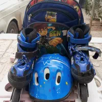 اسکیت نوی آبی با کیف آبی