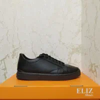 کفش اسپرت برشکا (Bershka) سایز ۴۱ تمیز و کم کارکرد