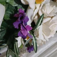 گل  مصنوعی زیبا